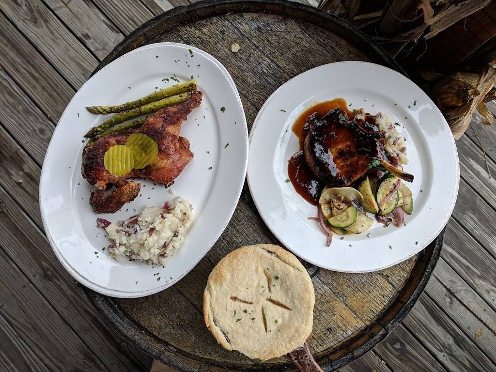 Short Mountain Distillery | restaurant | 8280 Short Mountain Rd, Woodbury, TN 37190, USA | 6155631243 OR +1 615-563-1243