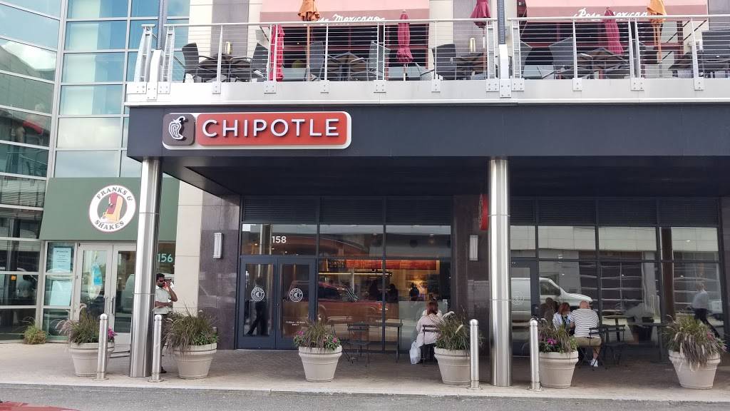 Chipotle Mexican Grill | restaurant | 158 National Plz B1-4/B1-5, Oxon Hill, MD 20745, USA | 3017492016 OR +1 301-749-2016