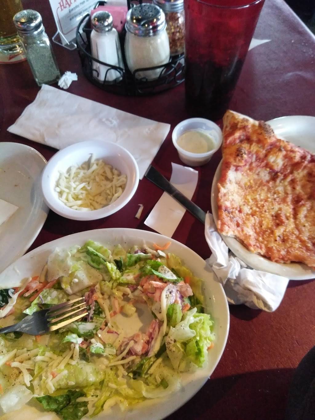 Lil Riccis | restaurant | 16950 W Colfax Ave, Golden, CO 80401, USA | 3032151618 OR +1 303-215-1618