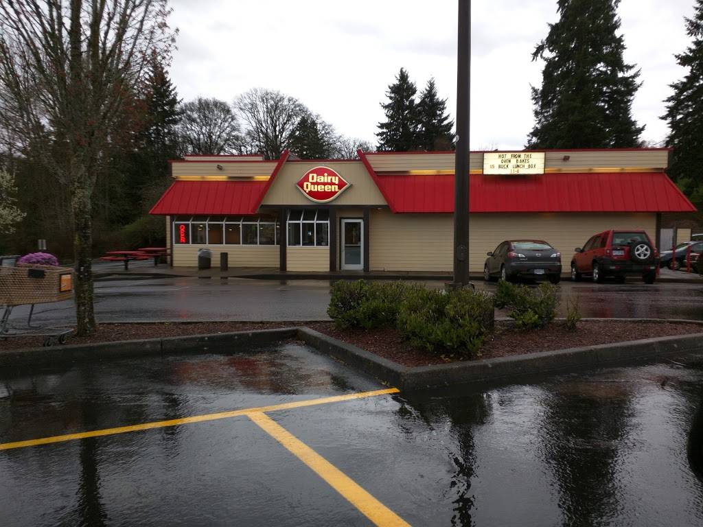Dairy Queen | restaurant | 411 Westfield St, Silverton, OR 97381, USA | 5038731330 OR +1 503-873-1330