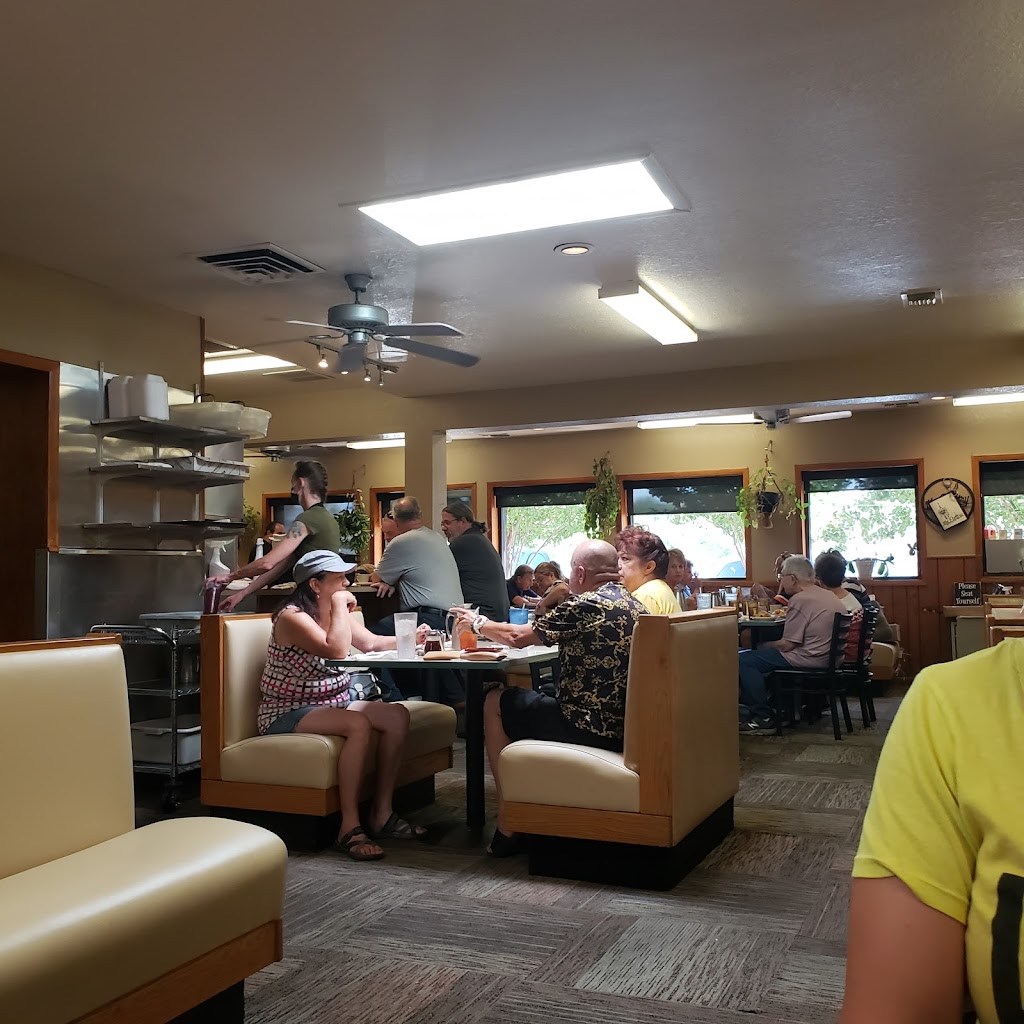 Pantry Restaurant | restaurant | 107 1/2 E Abriendo Ave, Pueblo, CO 81004, USA | 7195438072 OR +1 719-543-8072