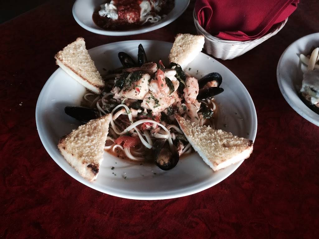 Rosas | restaurant | 2400 Columbus St, Bakersfield, CA 93306, USA | 6618721606 OR +1 661-872-1606