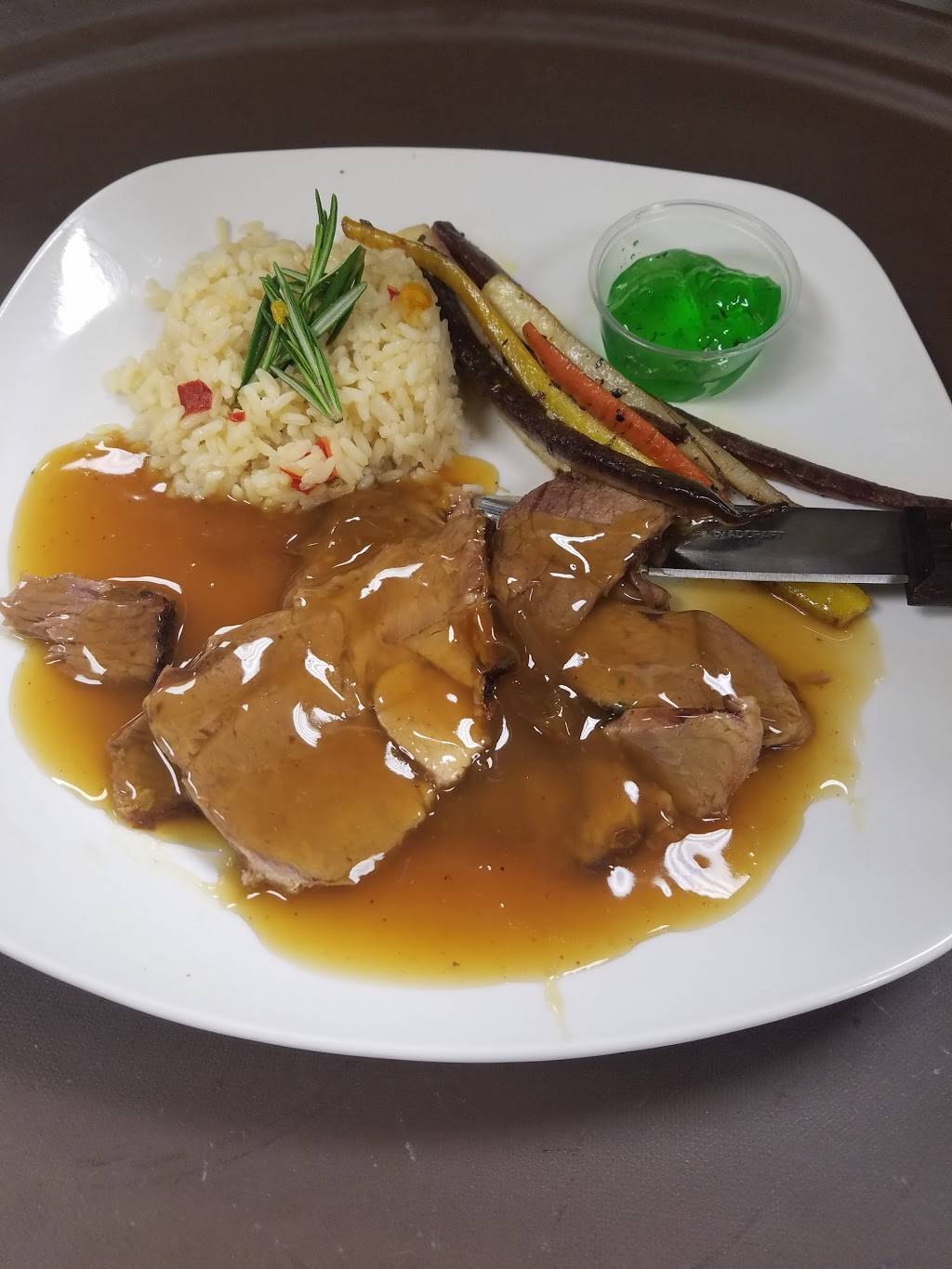 Trio Restaurant & Banquets | restaurant | 980 75th St, Downers Grove, IL 60516, USA | 6309607485 OR +1 630-960-7485