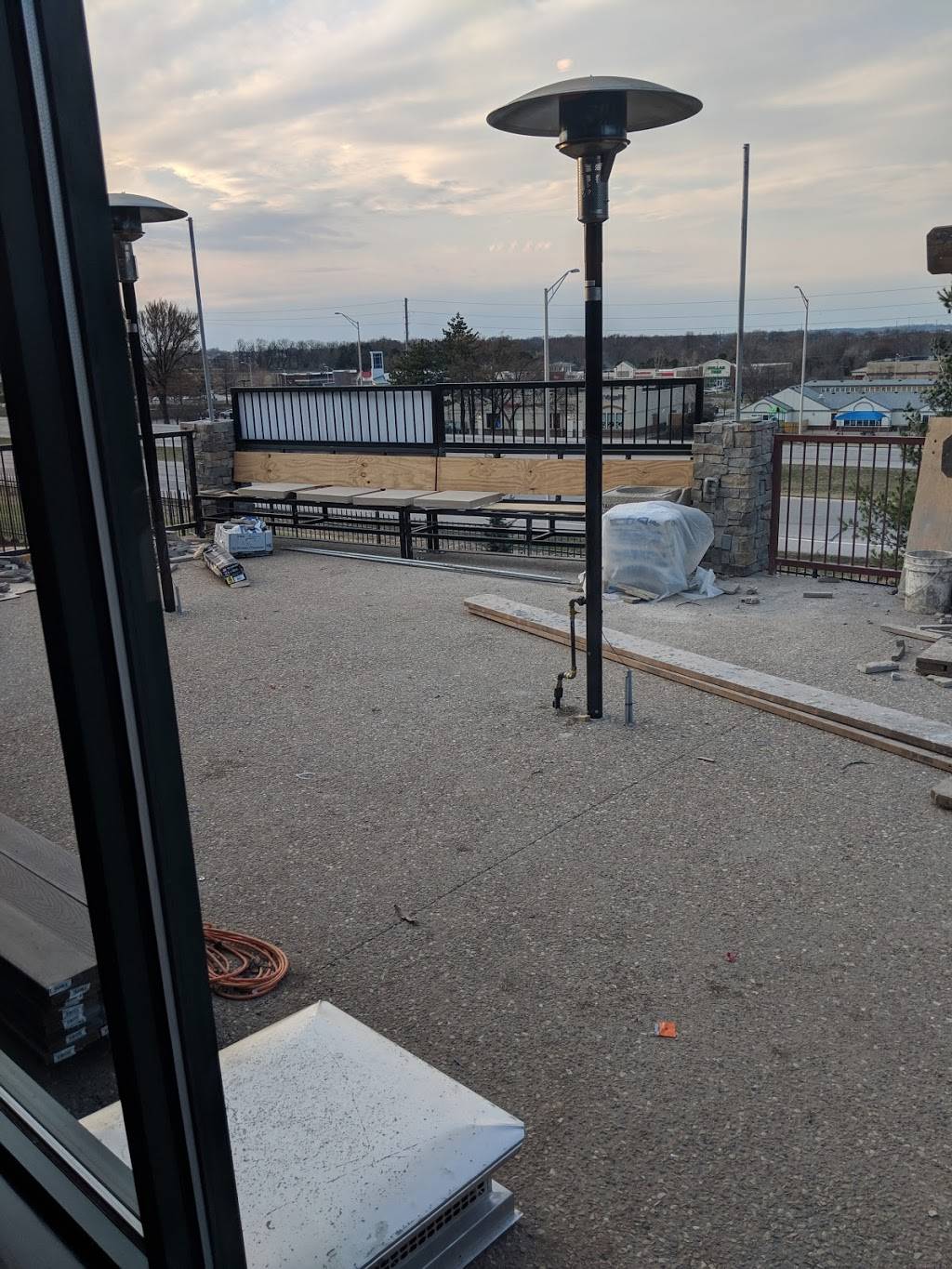 Nick and Jakes Shawnee | restaurant | 22220 Midland Dr, Shawnee, KS 66226, USA | 9139148535 OR +1 913-914-8535