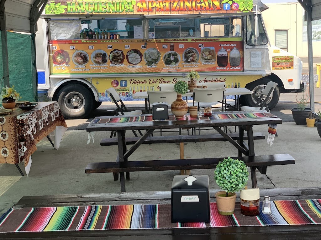 Hacienda Apatzingan | restaurant | 1805 Crows Landing Rd, Modesto, CA 95358, USA | 2092411707 OR +1 209-241-1707
