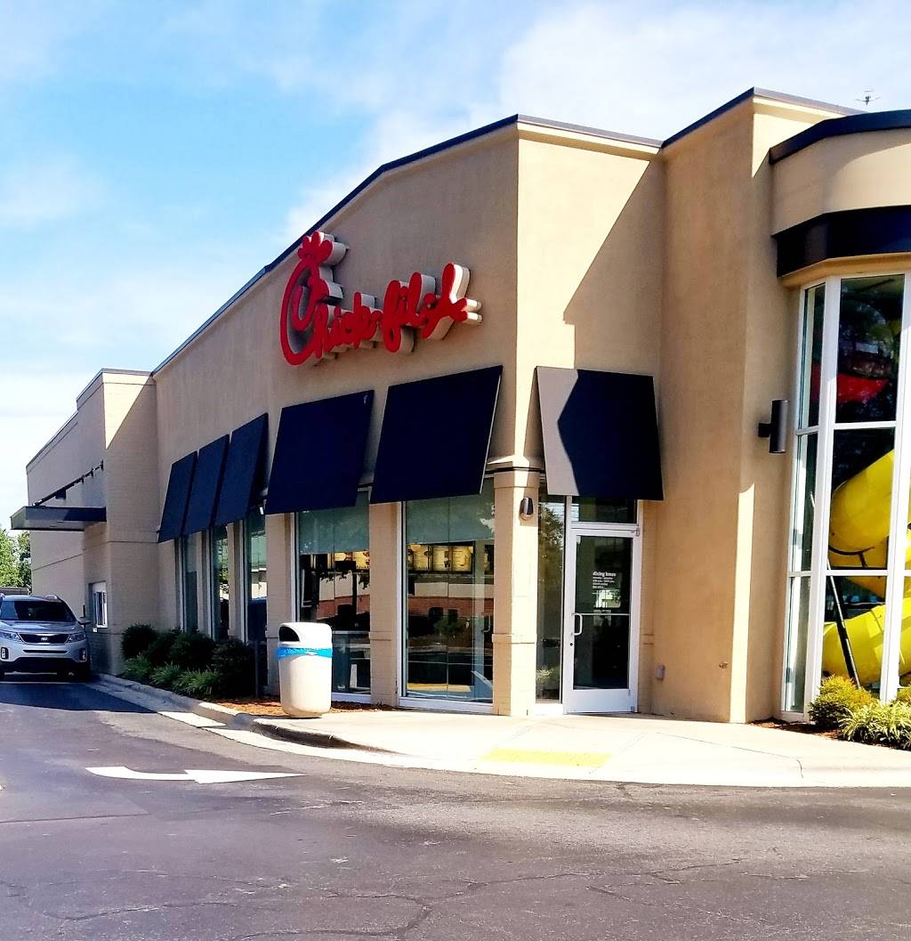 Chick-fil-A | restaurant | 8032 S Tryon St, Charlotte, NC 28273, USA | 7045041234 OR +1 704-504-1234