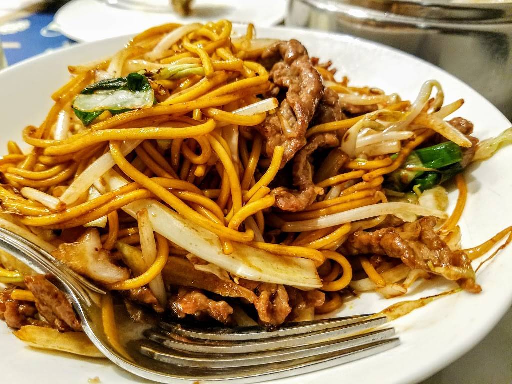 Dongpo Kitchen | restaurant | 1000 Universal Studios Blvd V103, Universal City, CA 91608, USA | 8183583272 OR +1 818-358-3272