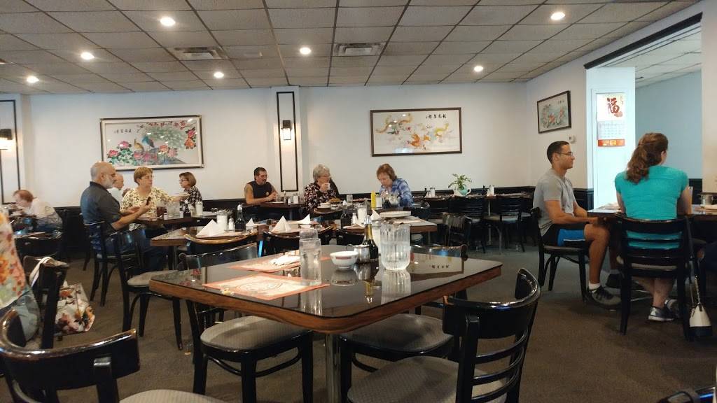 Pomegranate Restaurant | restaurant | 7816 Wyandotte St E, Windsor, ON N8S 1S9, Canada | 5199452379 OR +1 519-945-2379