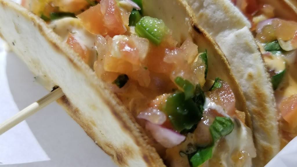 Buffalo Wild Wings | meal takeaway | 2151 N High St, Columbus, OH 43201, USA | 6142912362 OR +1 614-291-2362