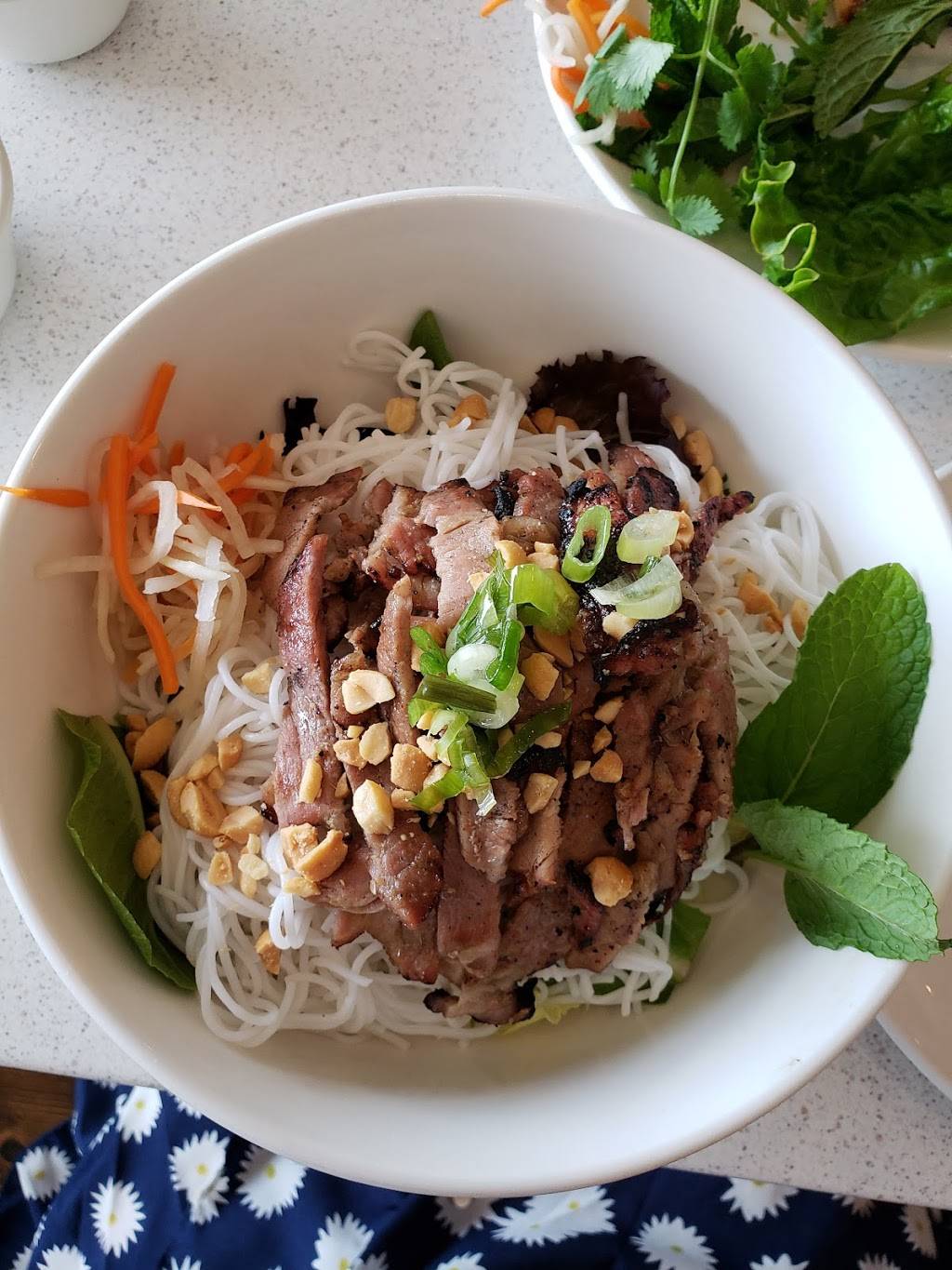 Pho Che | restaurant | 193-16 Northern Blvd, Flushing, NY 11358, USA | 9175631091 OR +1 917-563-1091