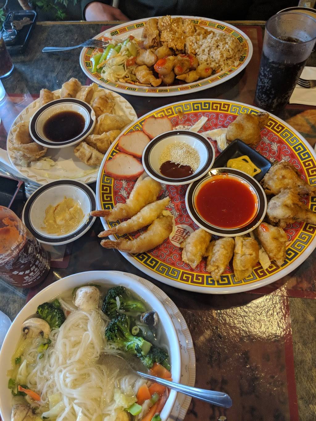 Chopstix | restaurant | 311 Center St E, Eatonville, WA 98328, USA | 3608326261 OR +1 360-832-6261