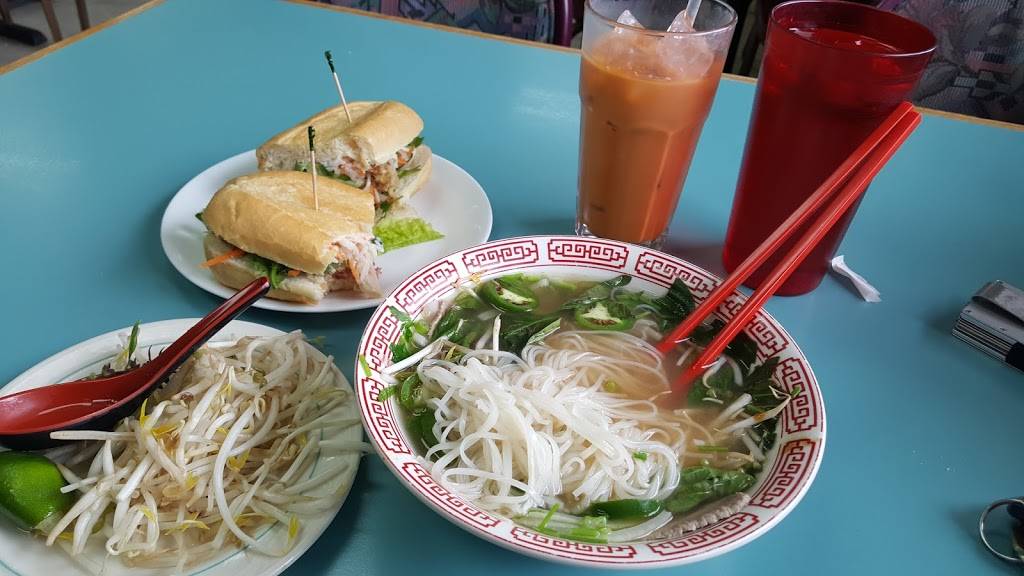 Pho Tommy | restaurant | 171 Muldoon Rd Unit #107, Anchorage, AK 99504, USA | 9079290328 OR +1 907-929-0328