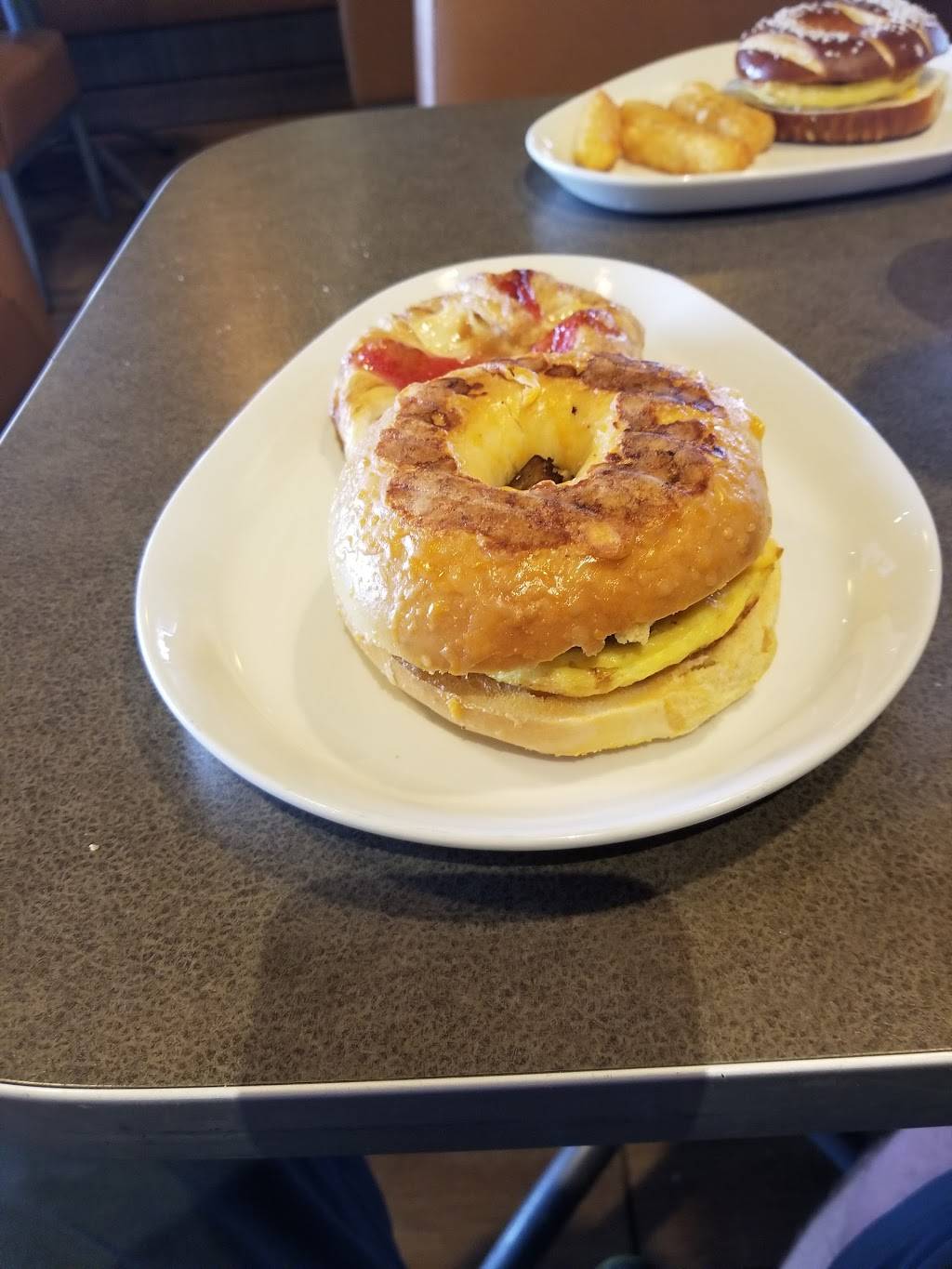 Tim Hortons | restaurant | 2387 Elida Rd, Lima, OH 45805, USA | 5677126349 OR +1 567-712-6349