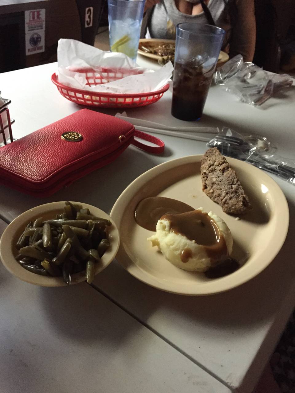 The New Back Door | restaurant | 1880 N Brush College Rd, Decatur, IL 62526, USA | 2173306292 OR +1 217-330-6292