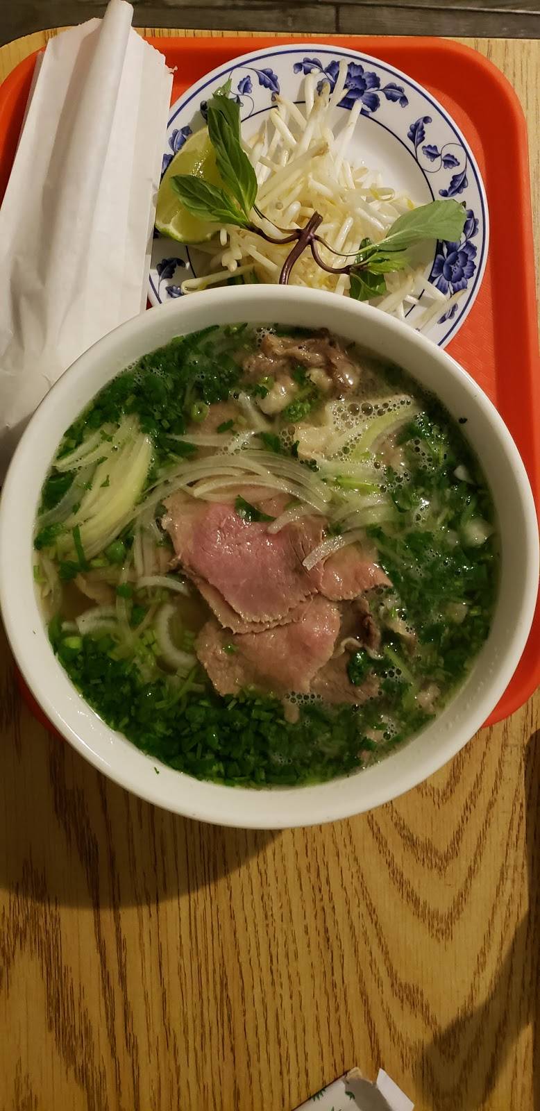 Kim Restaurant | restaurant | 1008 J St, Sacramento, CA 95814, USA | 9164488922 OR +1 916-448-8922