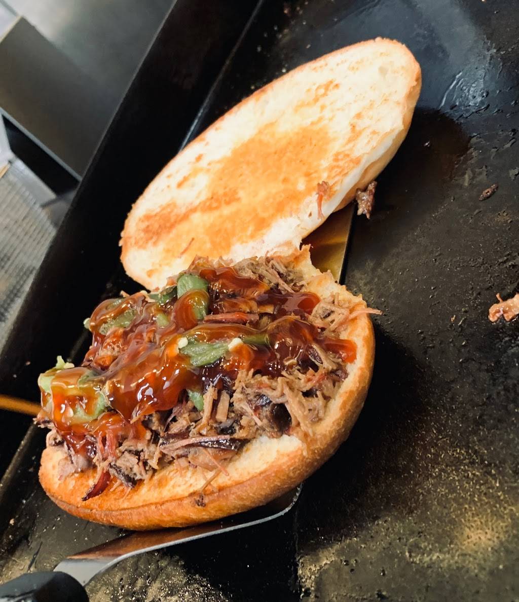 TEXAS BEBES QUESOBIRRIA | restaurant | 55 N Barron Blvd, Grayslake, IL 60030, USA | 2248172349 OR +1 224-817-2349