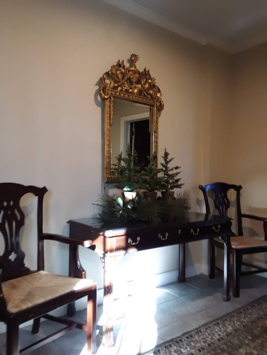 The Cove Restaurant | restaurant | 30333 Country Club Rd, Franklin, VA 23851, USA | 7575625556 OR +1 757-562-5556