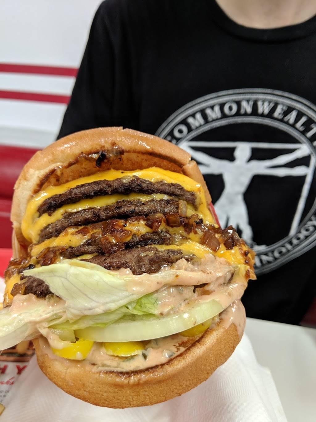 In-N-Out Burger | restaurant | 936 N Coast Hwy, Oceanside, CA 92054, USA | 8007861000 OR +1 800-786-1000