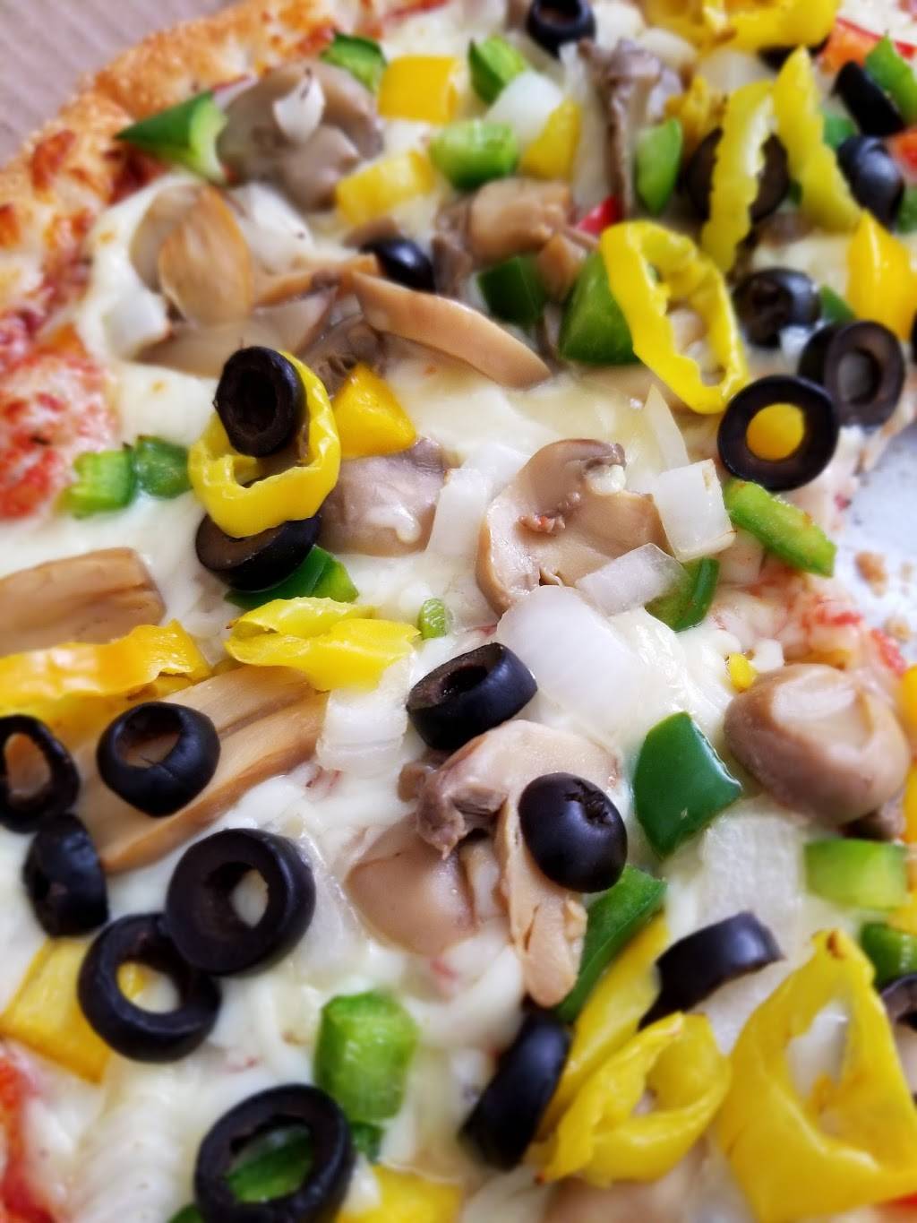 Sareinis Pizzeria | restaurant | 3313 Greenfield Rd, Dearborn, MI 48120, USA | 3134411500 OR +1 313-441-1500