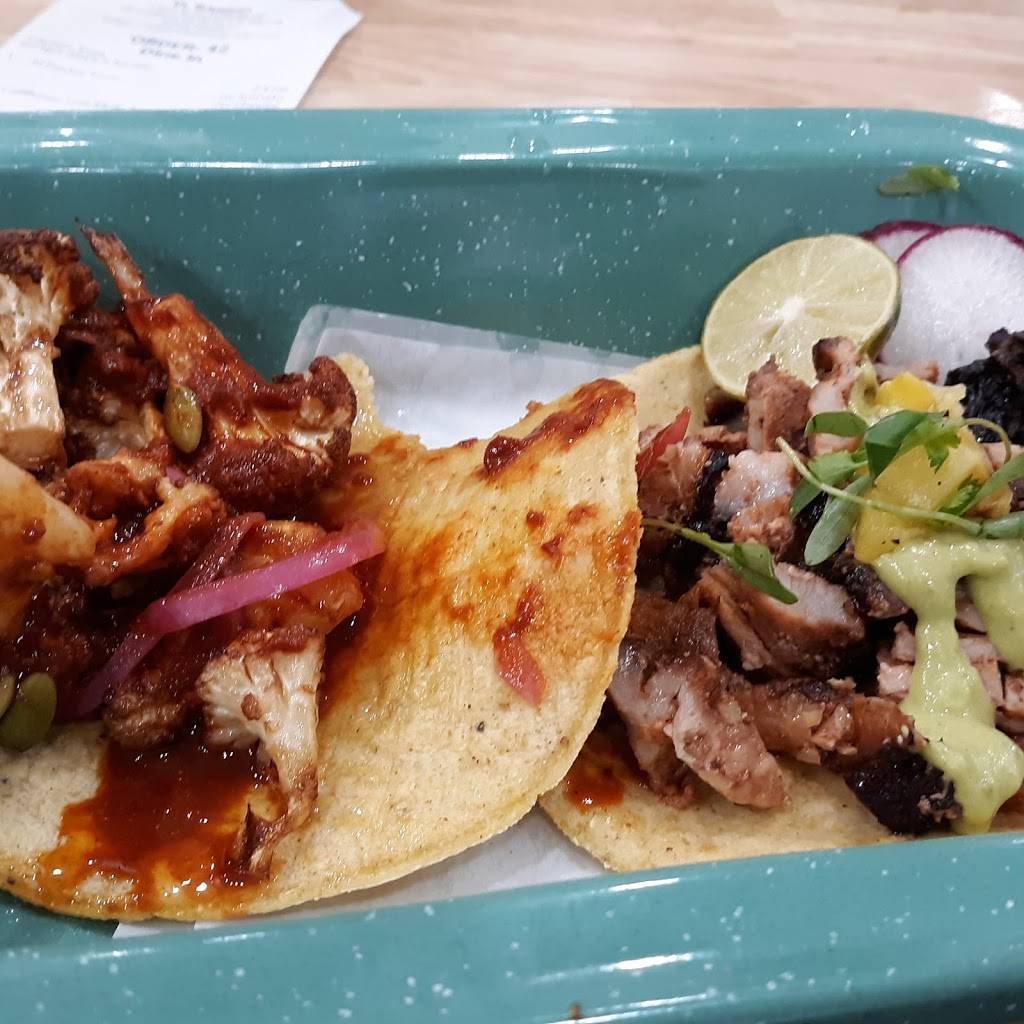 El Barrio Neighborhood Tacos | restaurant | 1505 Aviation Blvd, Redondo Beach, CA 90278, USA | 3105646222 OR +1 310-564-6222