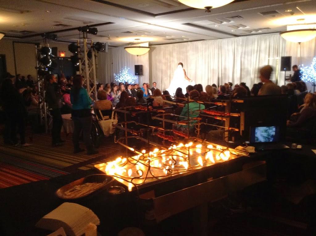 Eventastik Signature Events | restaurant | 185 N Edison Ave, Elgin, IL 60123, USA | 8478889486 OR +1 847-888-9486