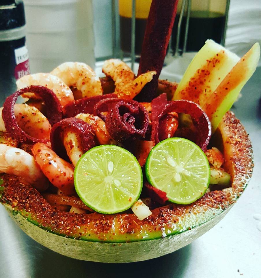 Clamatos La Cruda | restaurant | 2822 N 32nd St, Phoenix, AZ 85008, USA | 6025457741 OR +1 602-545-7741