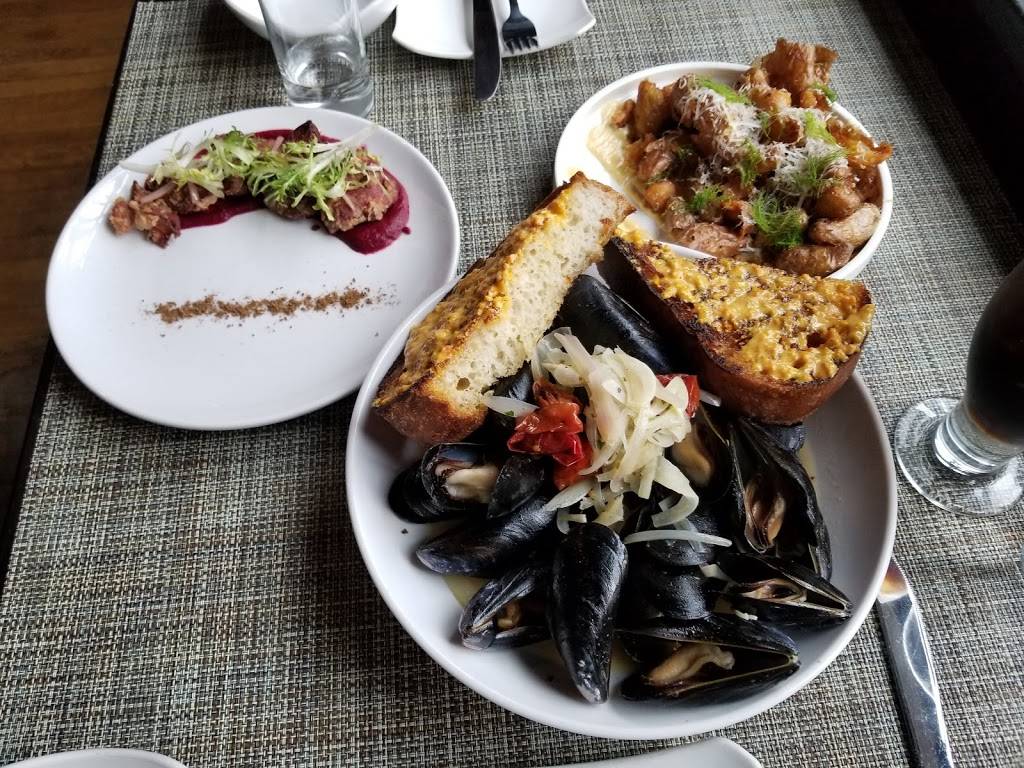 The Black Pig | restaurant | 2801 Bridge Ave, Cleveland, OH 44113, USA | 2168627551 OR +1 216-862-7551