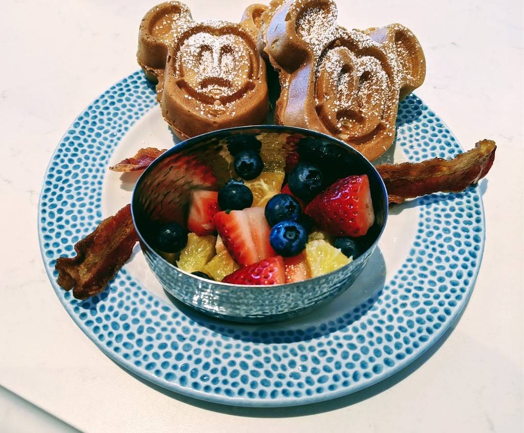 Primo Piatto | restaurant | 1080 Esplanade Ave, Lake Buena Vista, FL 32830, USA | 4079395277 OR +1 407-939-5277