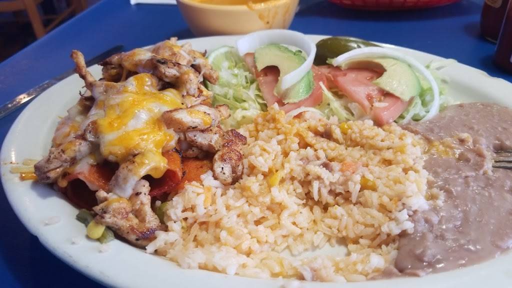 Mariscos La Reyna | restaurant | 730 W Main St, Grand Prairie, TX 75050, USA | 9722642488 OR +1 972-264-2488