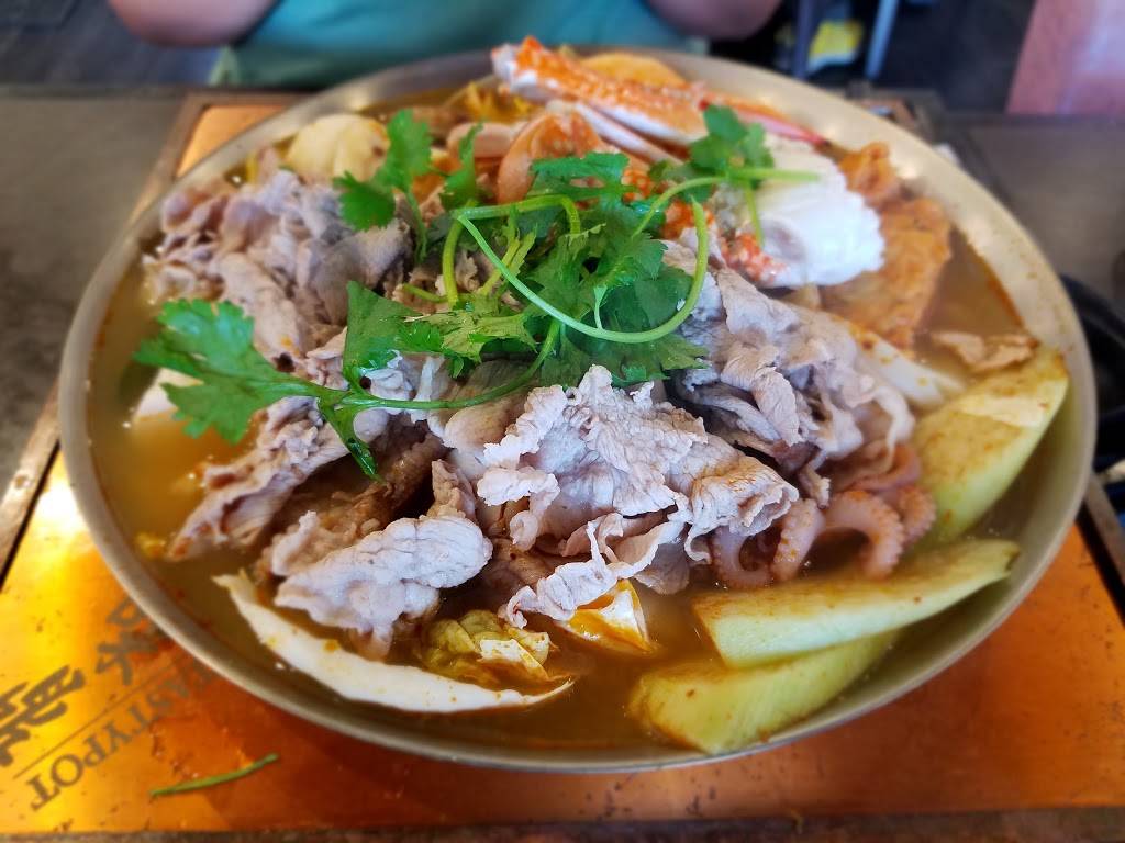 Tasty Pot | restaurant | 6910 65th St #105, Sacramento, CA 95823 | 9164292366 OR +1 916-429-2366