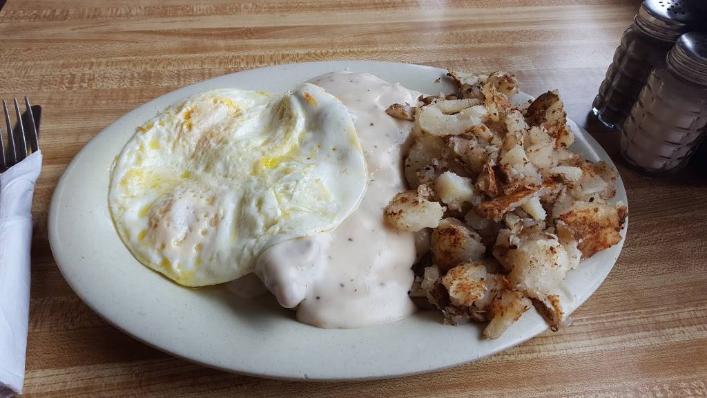 Burger Crest | restaurant | 376 N 3rd Ave, Fruitport, MI 49415, USA | 2318656432 OR +1 231-865-6432