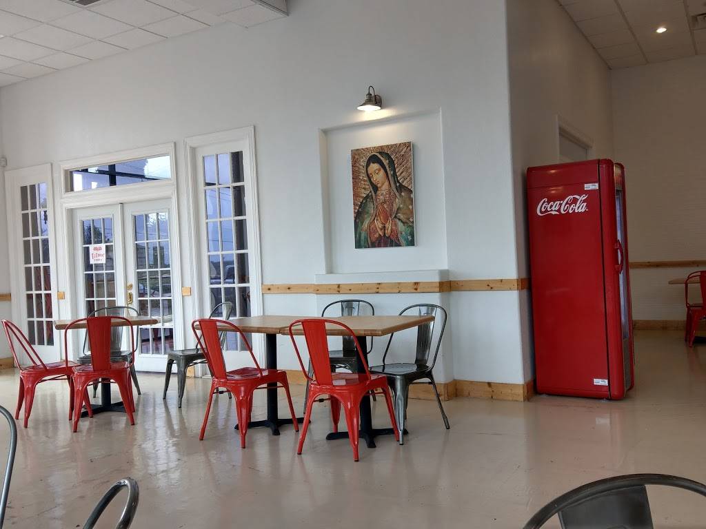 Gorditas Doña Tota | restaurant | 923 N Loop 1604 E #115, San Antonio, TX 78232, USA | 2102331059 OR +1 210-233-1059