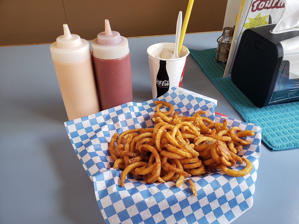 Hitchin Post Drive In Cafe | restaurant | 274 Front St, Prairie City, OR 97869, USA | 5418203761 OR +1 541-820-3761