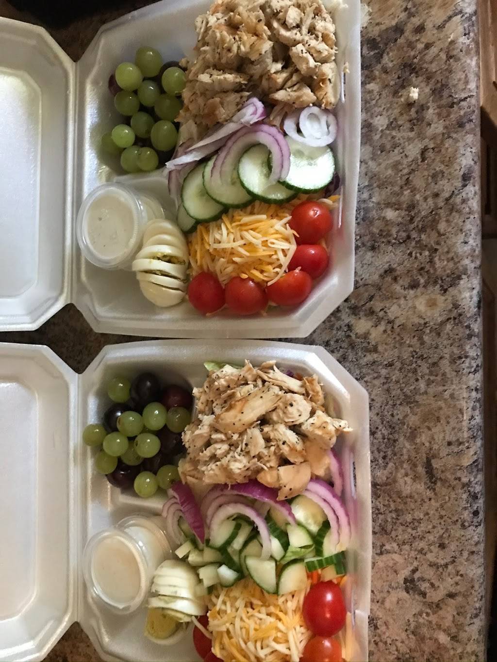 Opals Super Salads & Specials | restaurant | 3098 Westwood Northern Blvd, Cincinnati, OH 45211, USA | 5139521572 OR +1 513-952-1572