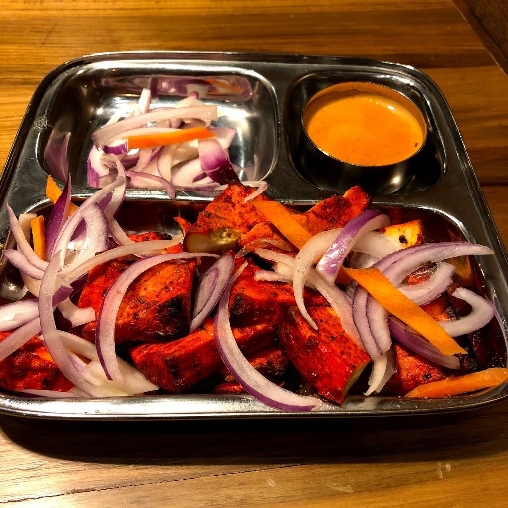 Southern Spice | restaurant | 3850 Barranca Pkwy Suite O, Irvine, CA 92606, USA | 9496796914 OR +1 949-679-6914