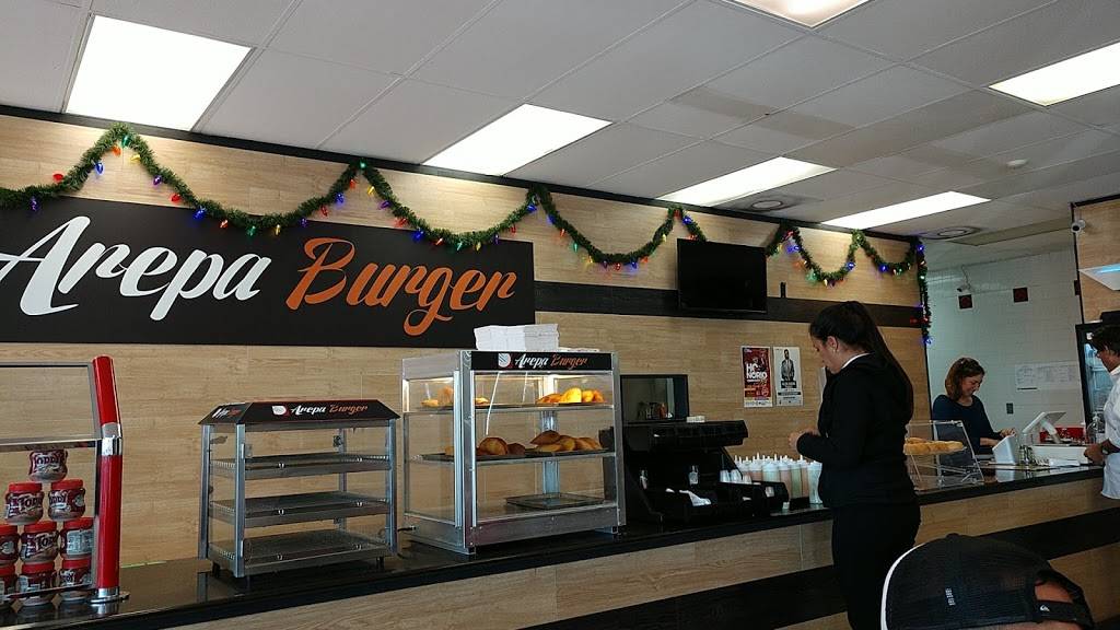 Arepa Burger | restaurant | 8101 Narcoossee Rd, Orlando, FL 32822, USA | 4076750613 OR +1 407-675-0613