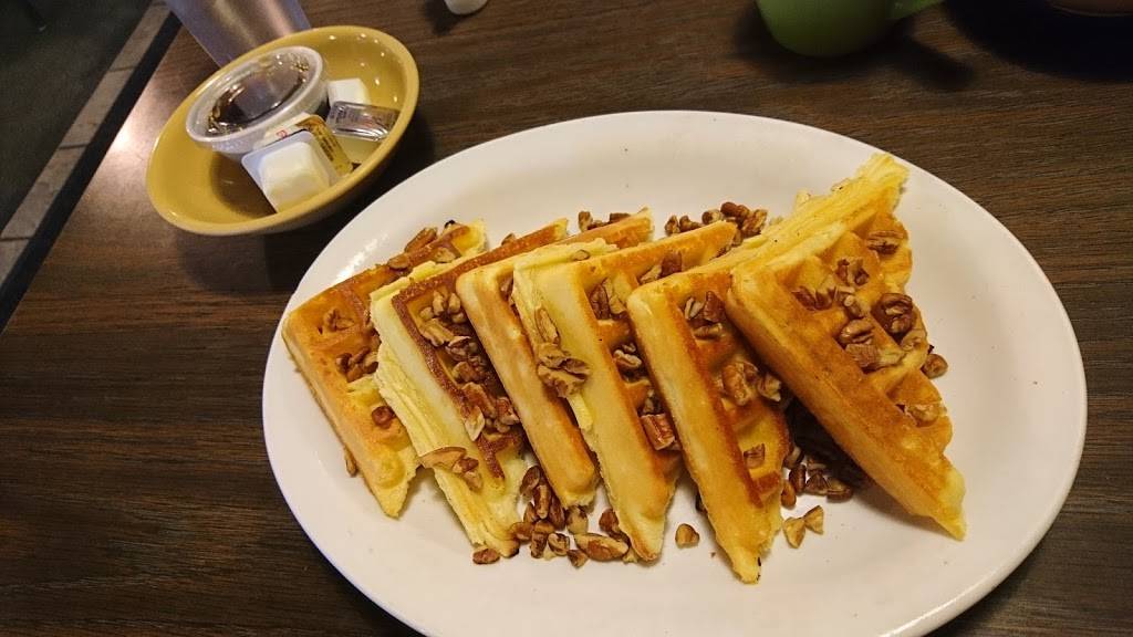 Wolfgangs Restaurant | restaurant | 1530 Wealthy St SE, Grand Rapids, MI 49506, USA | 6164545776 OR +1 616-454-5776