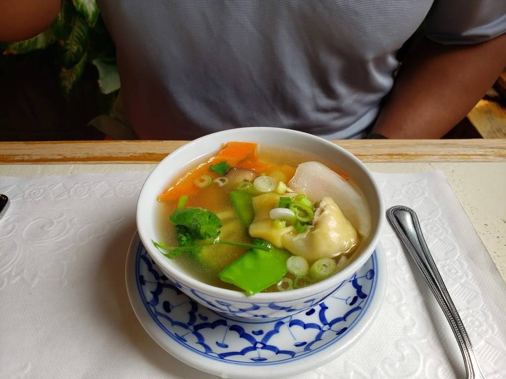 Bangkok Thai Cuisine | restaurant | 46 Rt 6A, Orleans, MA 02653, USA | 5082553301 OR +1 508-255-3301