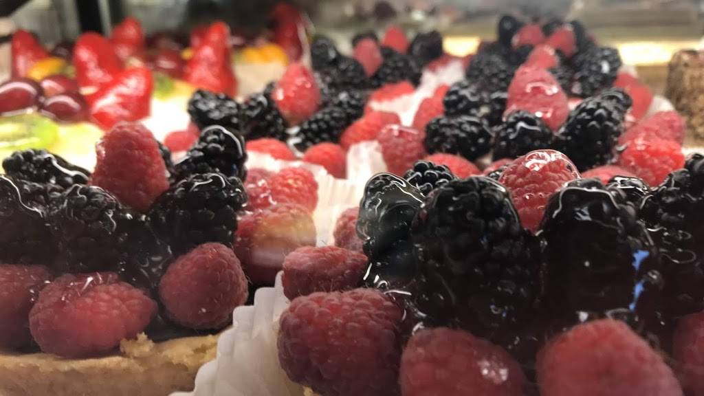 Papagalino Cafe | bakery | 1537, 9014 N Milwaukee Ave, Niles, IL 60714, USA | 8478039260 OR +1 847-803-9260