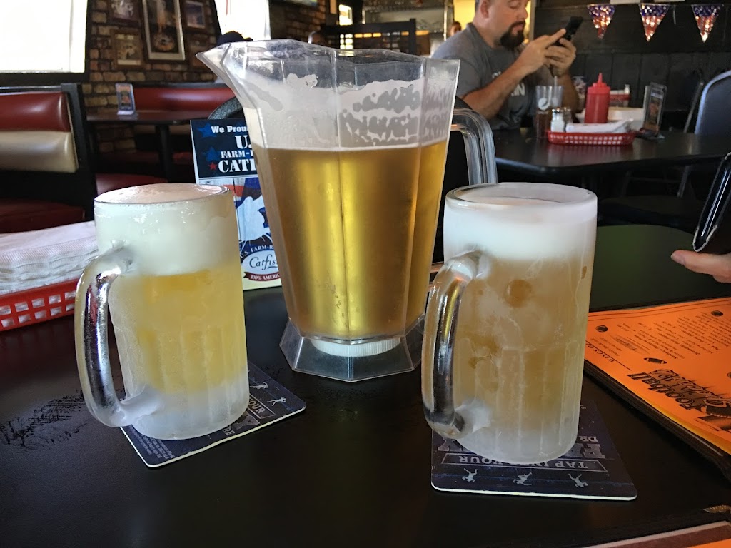 Wings Of Fire | restaurant | 397 E James Lee Blvd, Crestview, FL 32539, USA | 8506893473 OR +1 850-689-3473