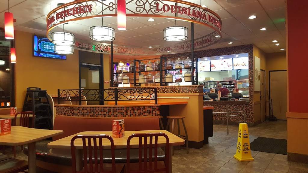 Popeyes Louisiana Kitchen | restaurant | 14611 SE McLoughlin Blvd, Portland, OR 97267, USA | 5033057631 OR +1 503-305-7631