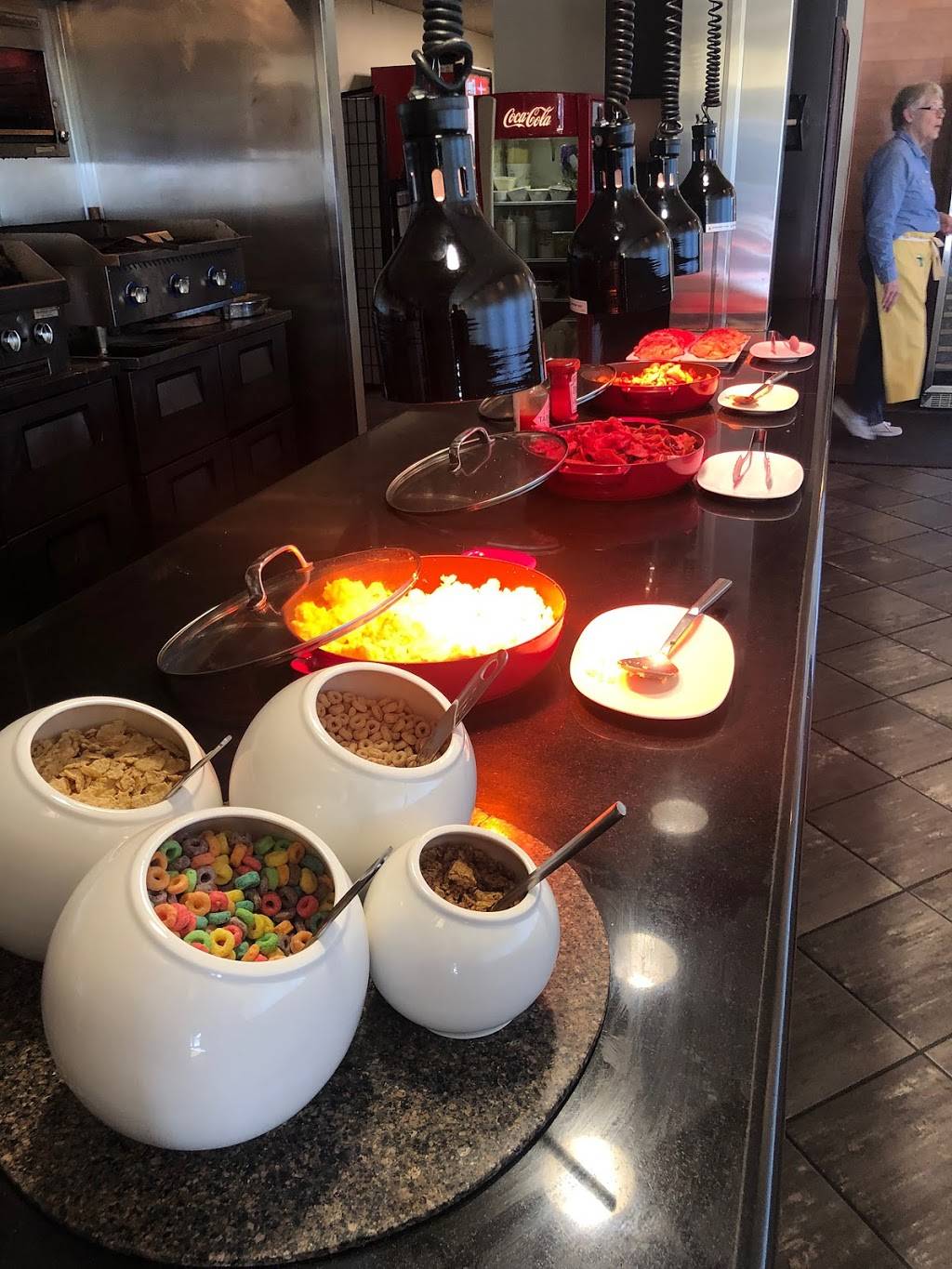 Sunrise at Seven | restaurant | 150 Midway Dr, Sebring, FL 33870, USA | 8887383601 OR +1 888-738-3601