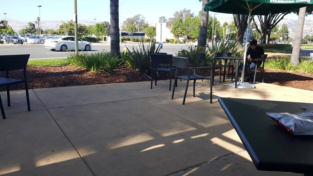 Starbucks | cafe | 1847 E Capitol Expy, San Jose, CA 95121, USA | 4085319261 OR +1 408-531-9261