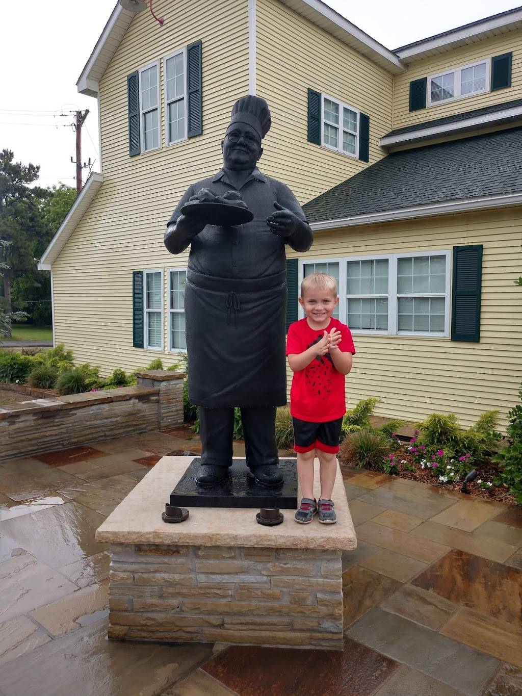 Petes Place Restaurant | restaurant | 120 S West 8th St, Krebs, OK 74554, USA | 9184232042 OR +1 918-423-2042