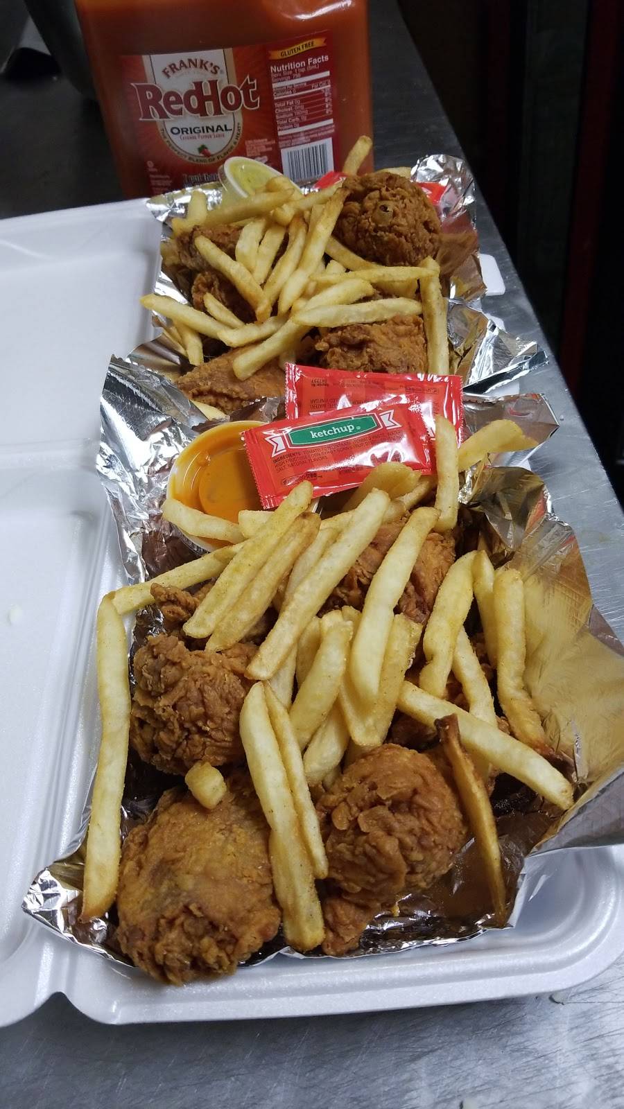 Geos Pizza Subs & Wings | restaurant | 5771 Cleveland Ave, Columbus, OH 43231, USA | 6148189200 OR +1 614-818-9200