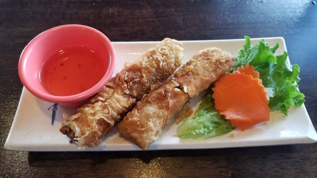 Pho Deluxe | restaurant | 1577 Spring Hill Rd, Vienna, VA 22182, USA | 7039929375 OR +1 703-992-9375