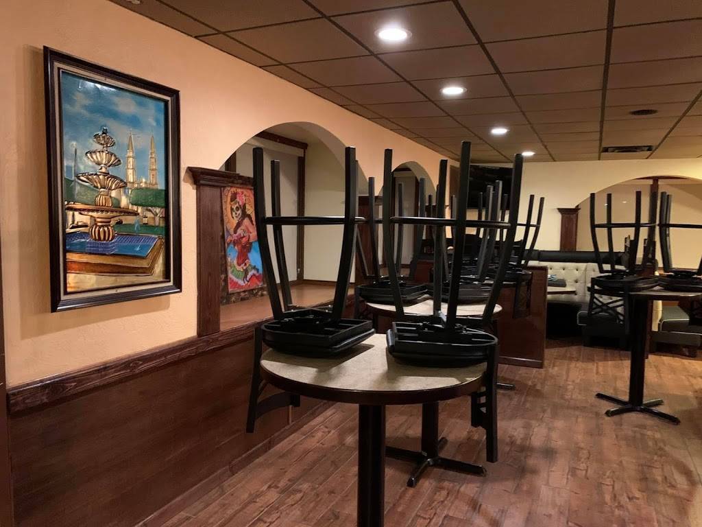 Plaza Degollado Mexican Grill | restaurant | 198 Newtown Rd, Virginia Beach, VA 23462, USA | 7579371337 OR +1 757-937-1337