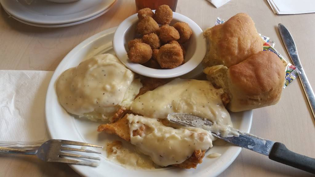 Mamas Daughters Diner | restaurant | 2412 W Shady Grove Rd, Irving, TX 75060, USA | 9727902778 OR +1 972-790-2778