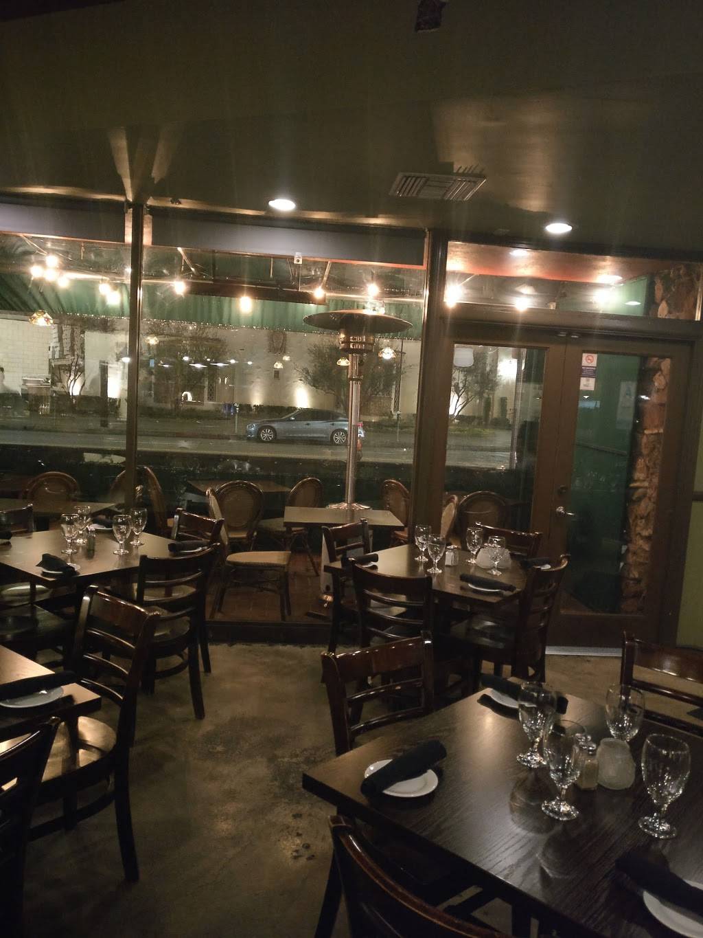 Angelinos Trattoria | meal delivery | 4386 Lankershim Blvd, North Hollywood, CA 91602, USA | 8187695241 OR +1 818-769-5241