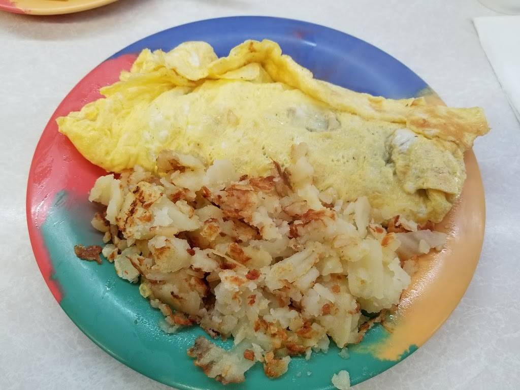 United Grill | restaurant | 4803 W Armitage Ave, Chicago, IL 60639, USA | 7732372982 OR +1 773-237-2982